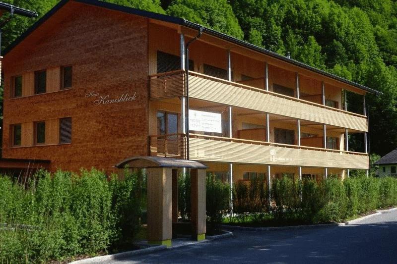 Haus Kanisblick Appartements Schnepfau Exterior foto