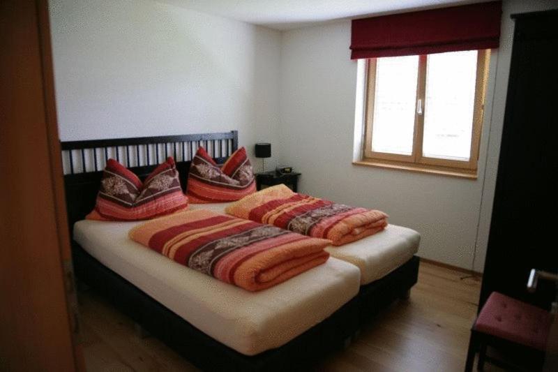 Haus Kanisblick Appartements Schnepfau Quarto foto
